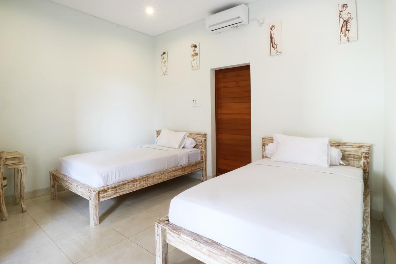 Aghasvina Guest House Canggu Buitenkant foto