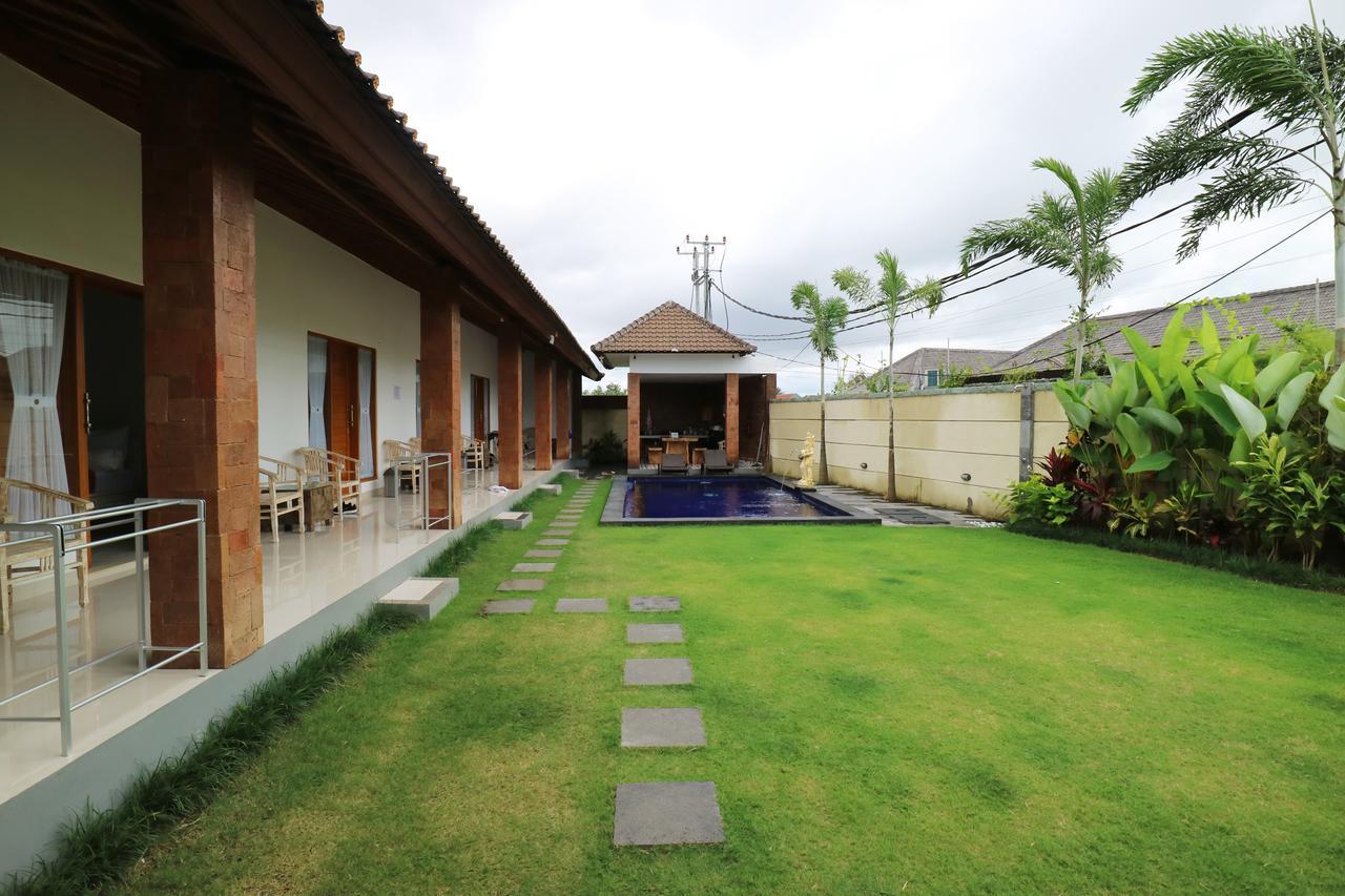 Aghasvina Guest House Canggu Buitenkant foto
